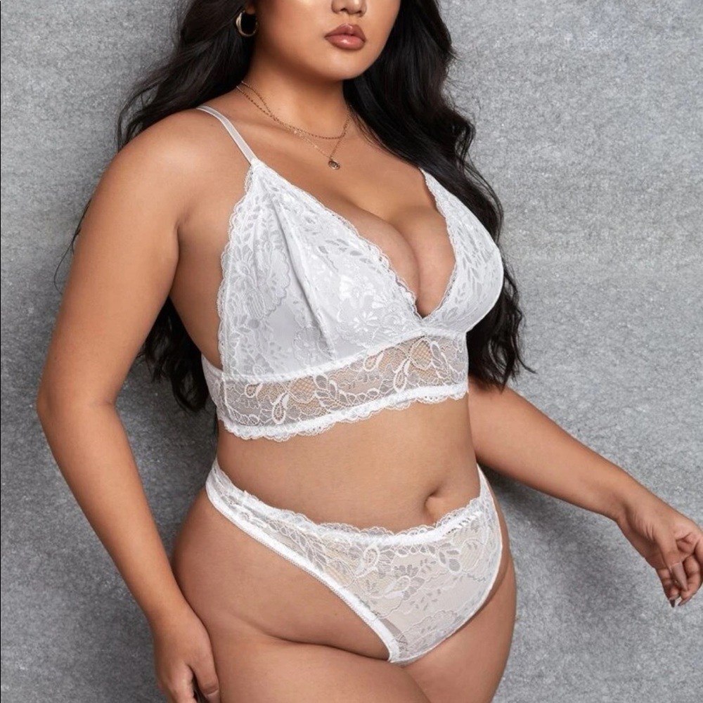 New Plus Size 4XL Lace Bra & Panties Lingerie Set